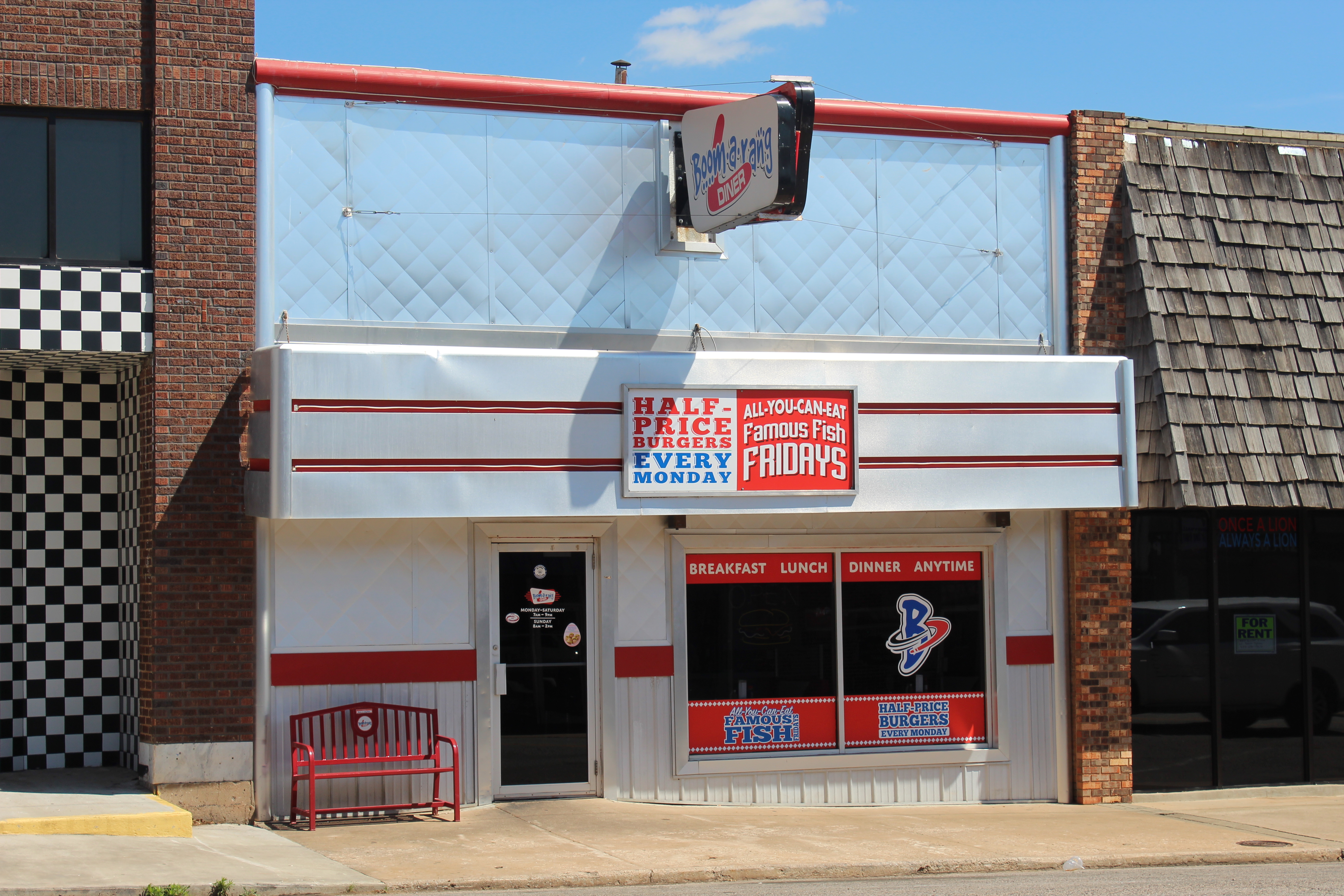 Boomarang Diner in Chandler, Oklahoma