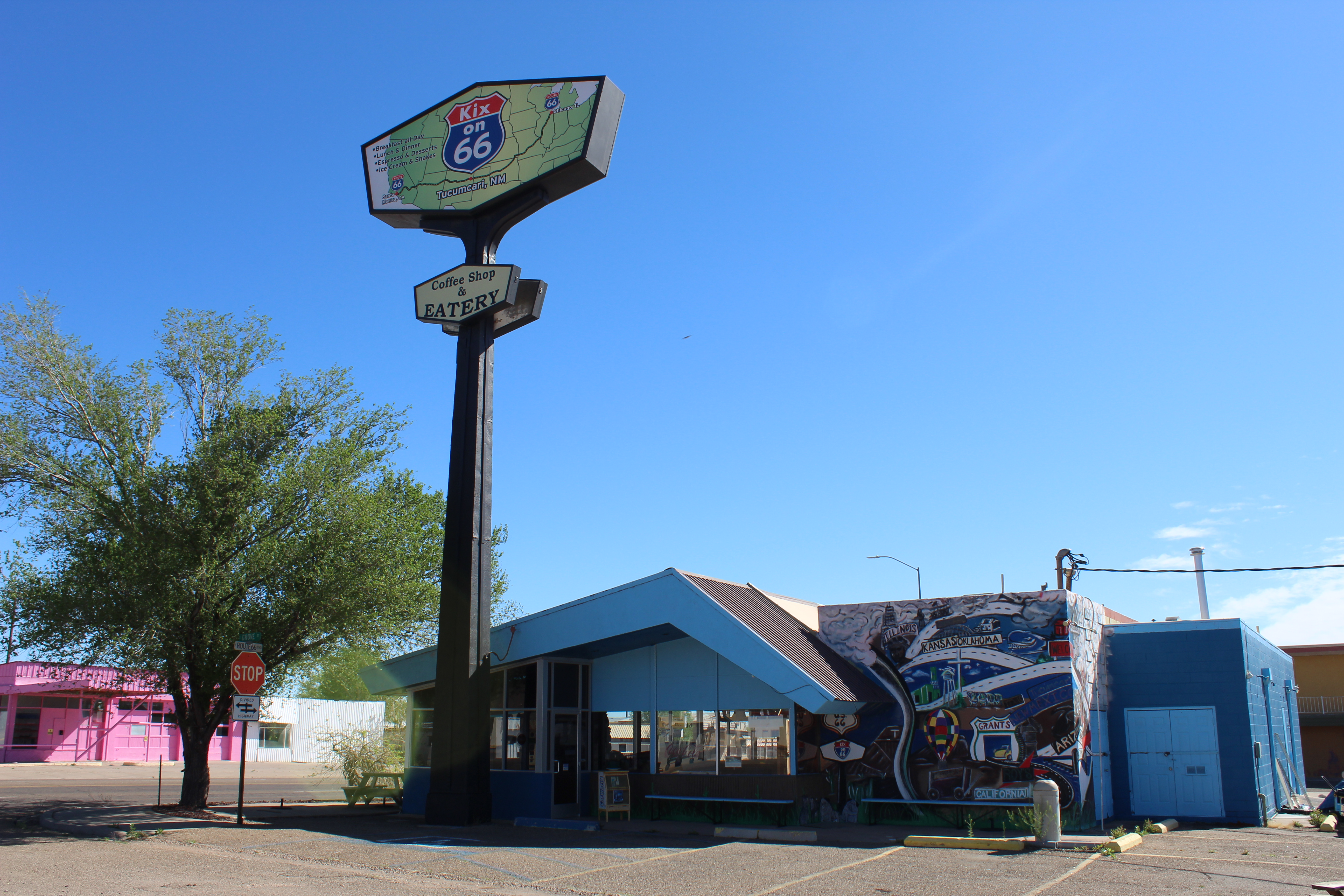 Kix on 66 in Tucumcari, New Mexico