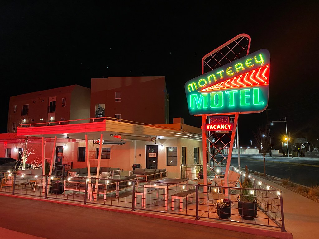 Monterey Motel in Albuquerque, New Mexico