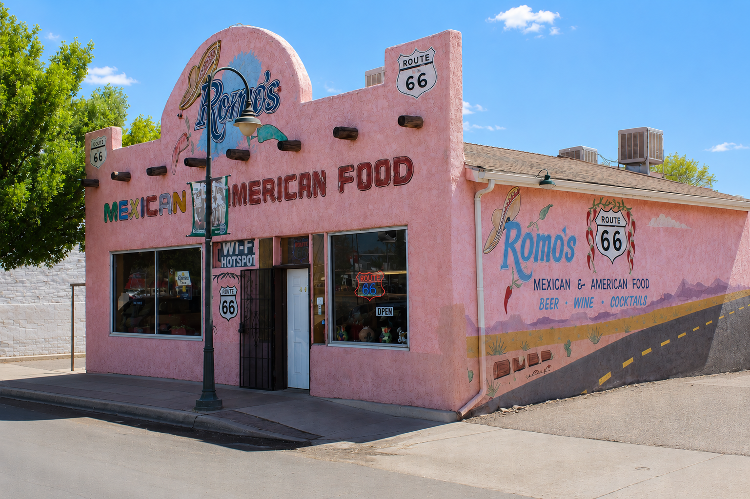 Romo's Restaurant in Holbrook, Arizona