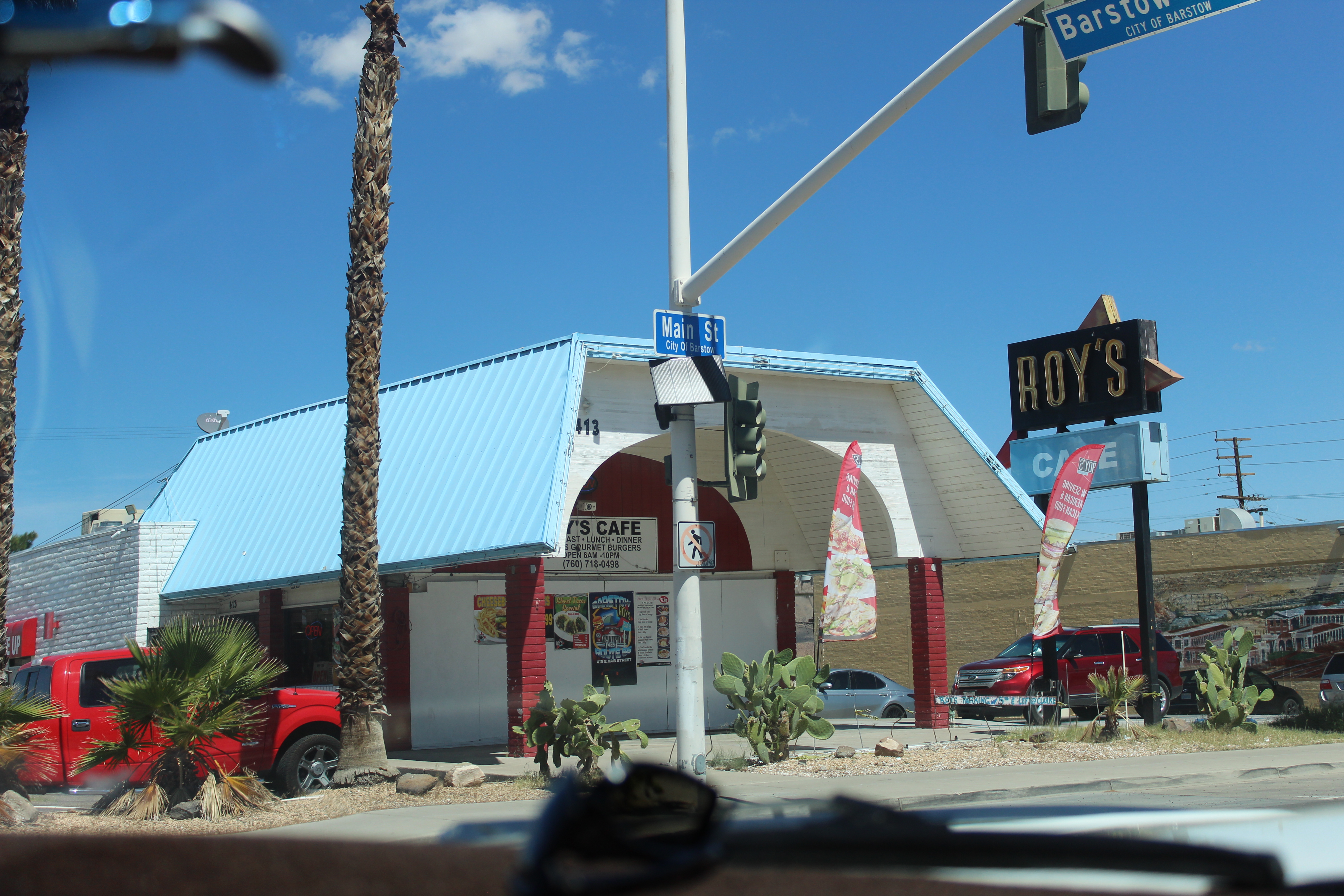 Roy's Motel & Cafe