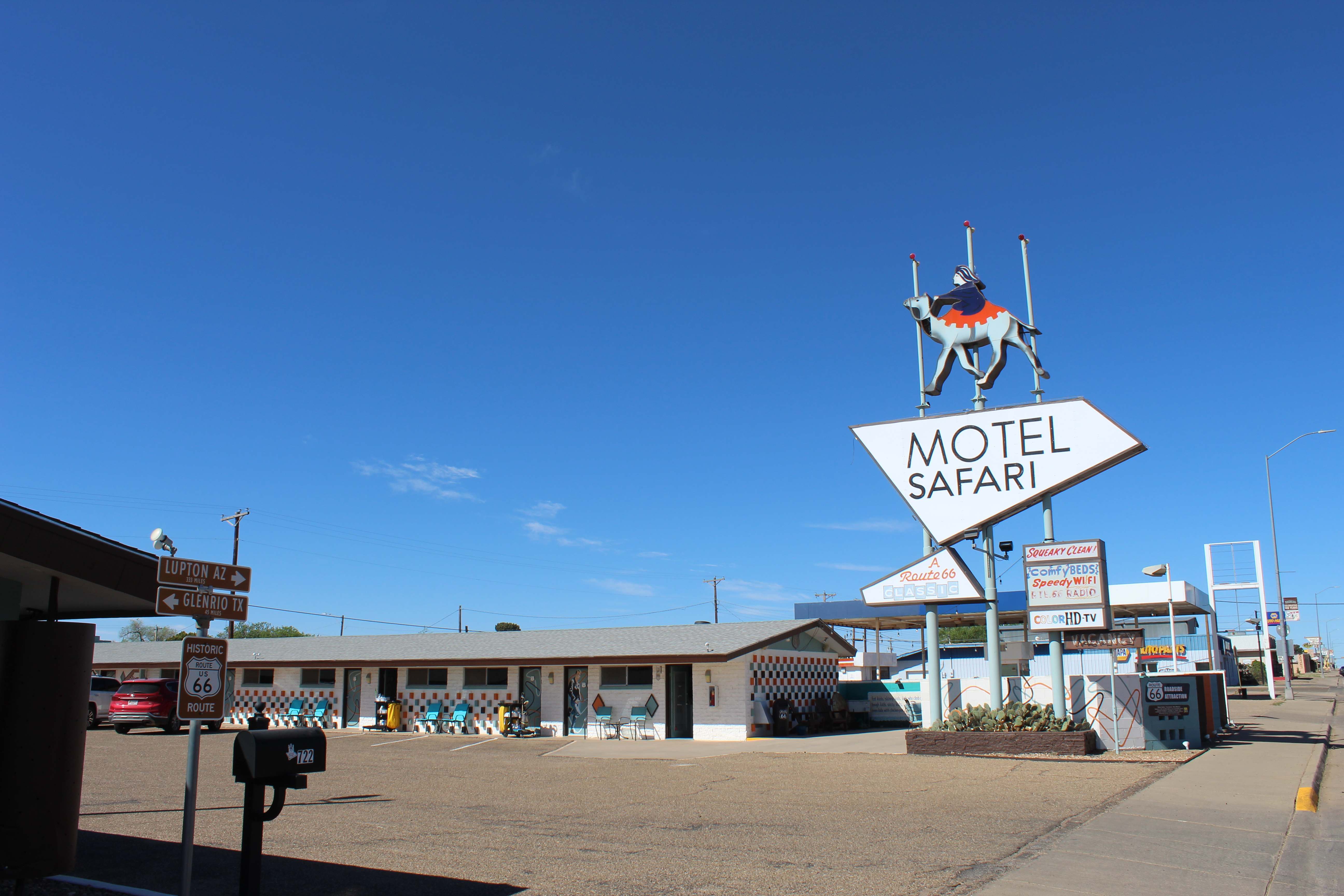 Motel Safari