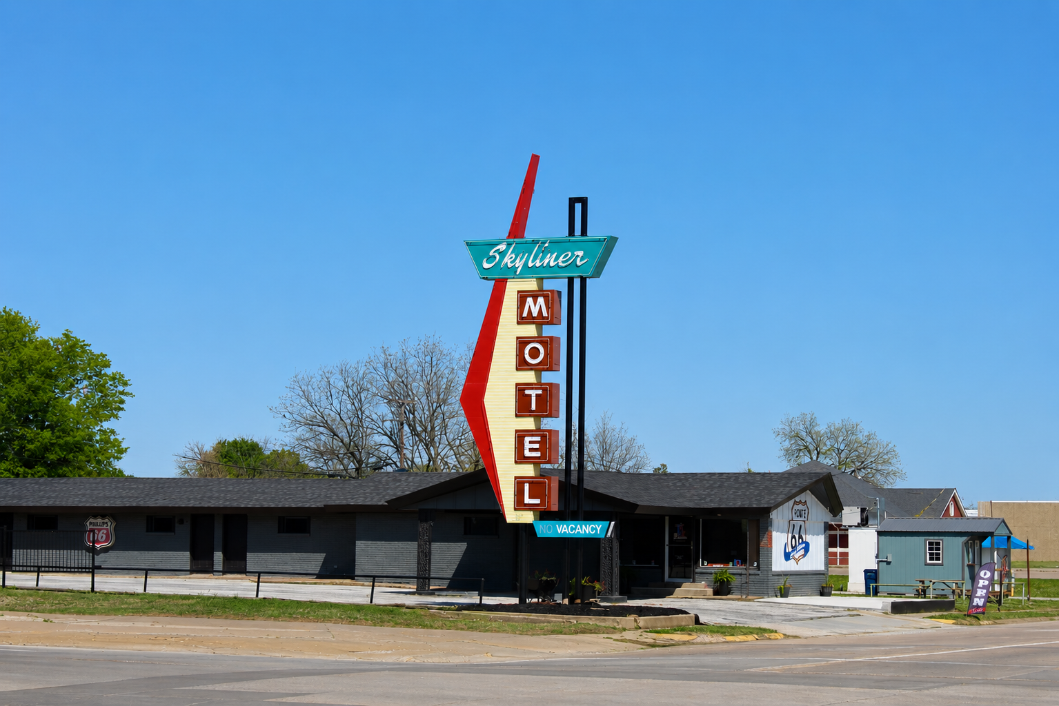 Skyliner Motel in Stroud, Oklahoma