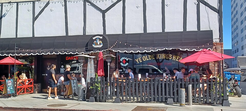 Ye Olde King's Head in Santa Monica, California
