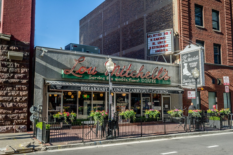 Lou Mitchell's Restaurant