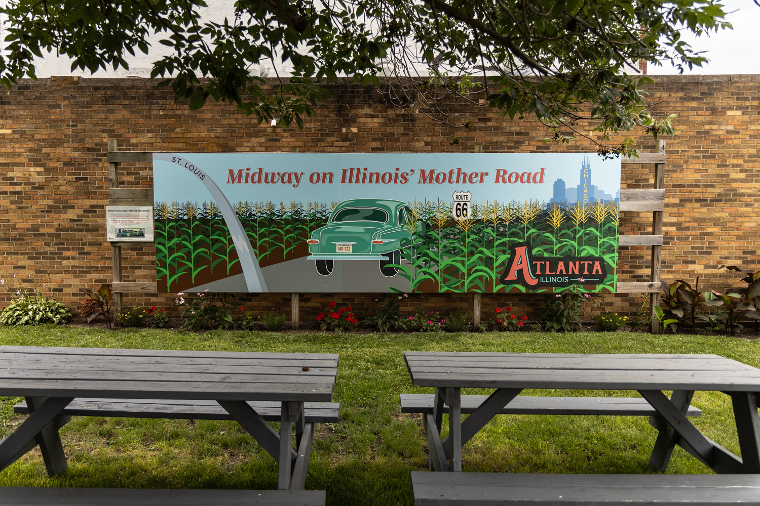 Route 66 Park & murals in Atlanta, Illinois