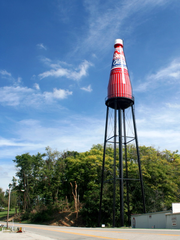 World's Largest Catsup Bottle in Collinsville, Illinois